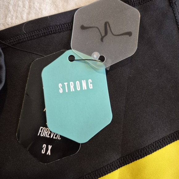 LuLaRoe Rise Brave line women's size 3X leggings black with yellow stripe NWT - Picture 6 of 9